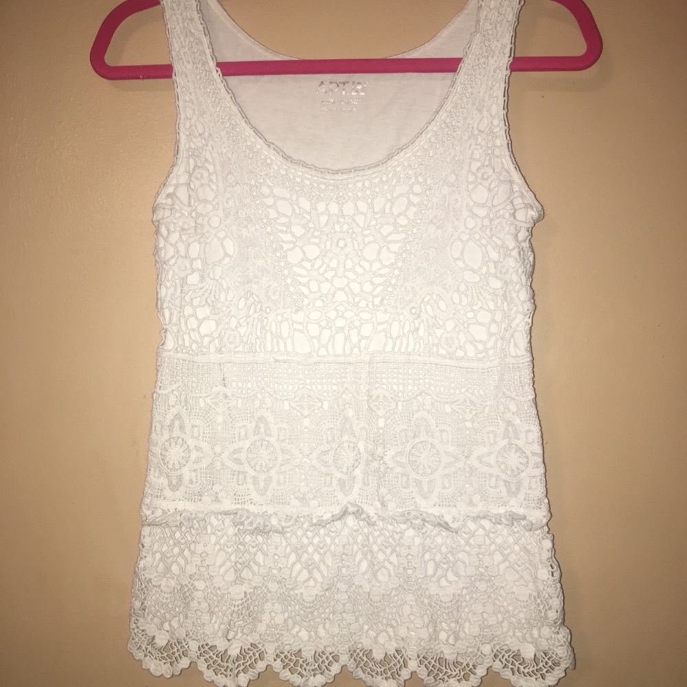 🌸3 for $12🌸 White Lace Tank Top